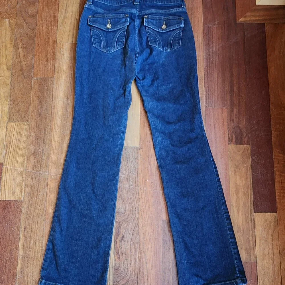 DKNY Medium Wash Straight Leg Jeans Size 4R